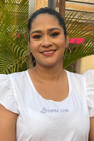 213893 - Yarlis Alter: 36 - Kolumbien