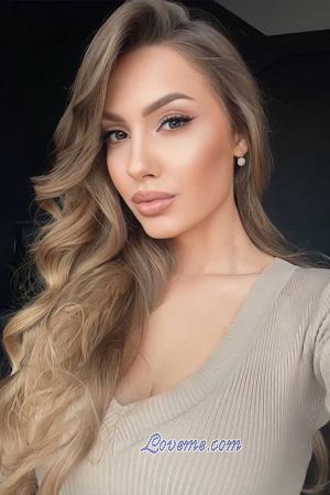 214027 - Hanna Alter: 29 - Ukraine