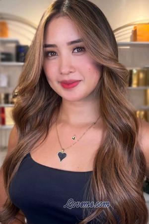 214575 - Karina Alter: 24 - Kolumbien