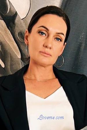 214856 - Nadezhda Alter: 43 - Russland