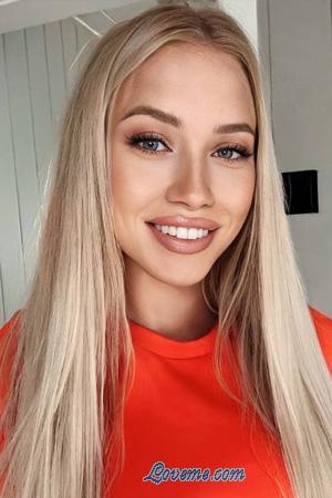 215527 - Alina Alter: 28 - Ukraine