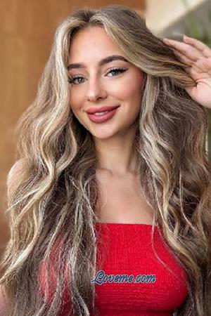 215714 - Iryna Alter: 24 - Ukraine