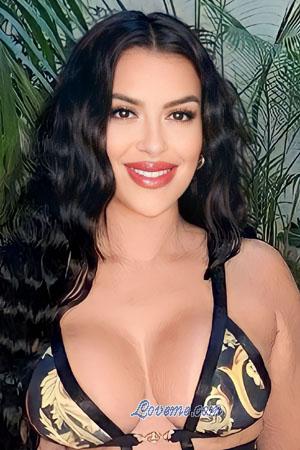 215799 - Stephanie Louise Alter: 33 - England