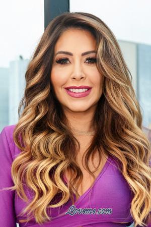 216005 - Luciana Alter: 39 - Brazil