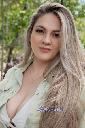 216800 - Maira Alter: 33 - Kolumbien