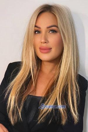 217315 - Ievgeniia Alter: 38 - Ukraine