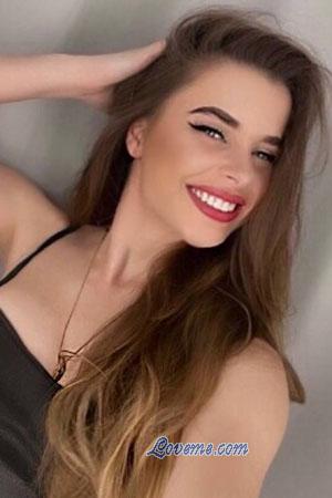 217547 - Liliya Alter: 28 - Ukraine