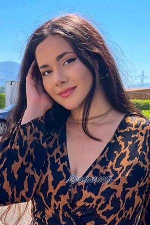 217649 - Nuriya Alter: 22 - Ukraine