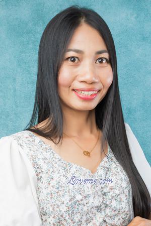 217786 - Sirikarn Alter: 39 - Thailand