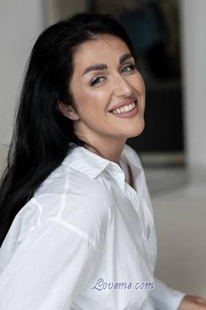 217966 - Alina Alter: 26 - Ukraine