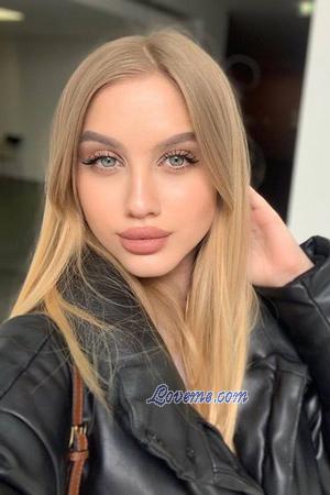 218417 - Veronika Alter: 19 - Ukraine