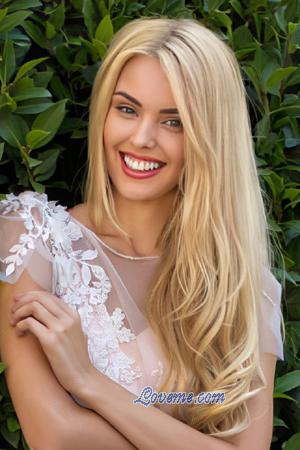 218565 - Julia Alter: 32 - Ukraine