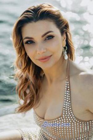 218839 - Anastacia Alter: 49 - USA