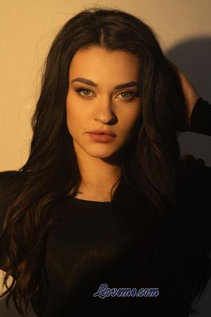 219038 - Eliza Alter: 26 - Ukraine