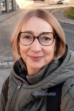 219126 - Oksana Alter: 57 - Ukraine