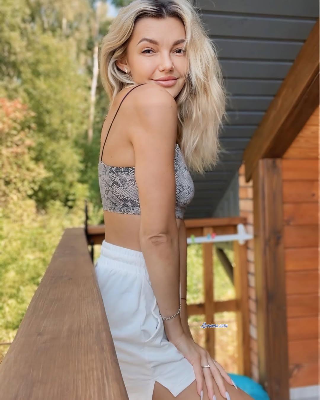 219299 - Tetiana Alter: 29 - Ukraine