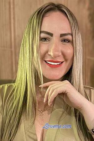 220048 - Mireya Alter: 42 - Kolumbien