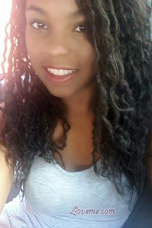 220209 - Raychell Alter: 31 - Costa Rica