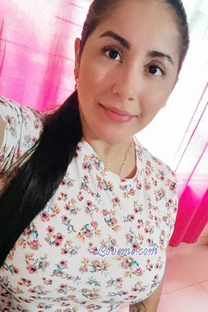 220219 - Xinia Alter: 32 - Costa Rica