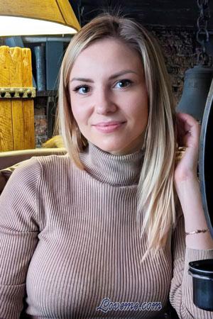 220294 - Liudmyla Alter: 37 - Ukraine