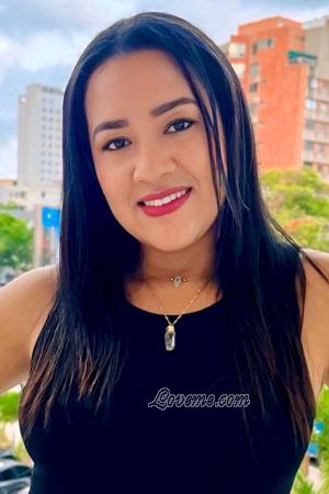 220432 - Jenifer Alter: 46 - Kolumbien