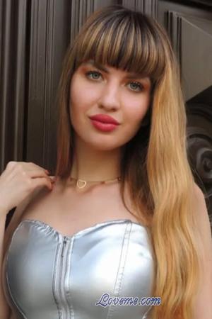 220643 - Anna Alter: 22 - Polen