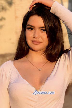 220647 - Valeria Alter: 19 - Ukraine