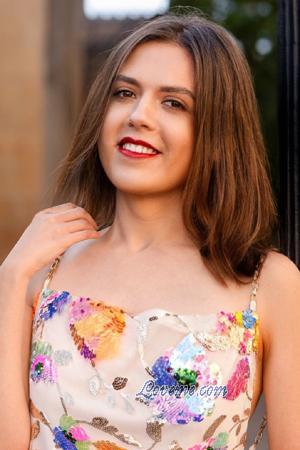 220655 - Mariia Alter: 26 - Ukraine