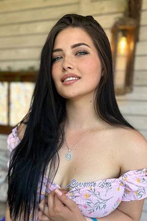 220912 - Oleksandra Alter: 19 - Ukraine