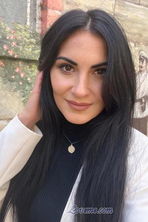 221145 - Amira Alter: 36 - Ukraine