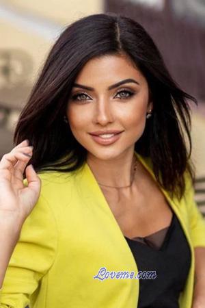 221287 - Elena Alter: 42 - Ukraine