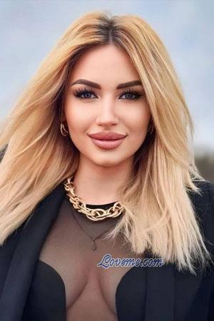 221299 - Kristina Alter: 31 - Ukraine