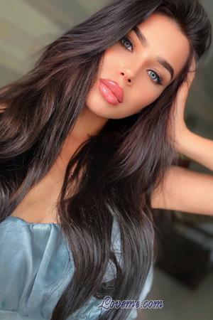 221586 - Iryna Alter: 27 - Ukraine