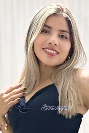 221694 - Yecenia Alter: 44 - Kolumbien