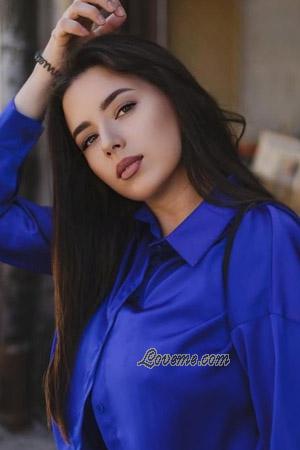 221762 - Anhelina Alter: 26 - Polen