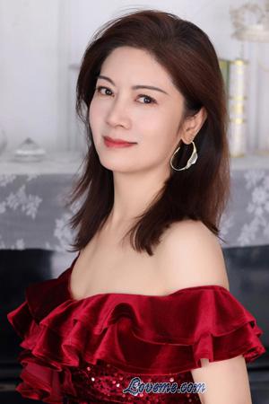 221822 - Suet Fan Alter: 57 - China