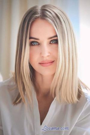 221875 - Valentina Alter: 48 - Ukraine