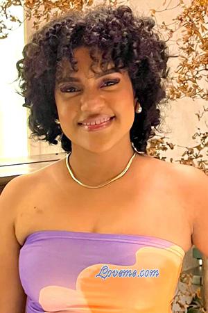 221978 - Deyalit Alter: 28 - Kolumbien