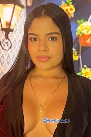 221986 - Yeimi Alter: 27 - Kolumbien