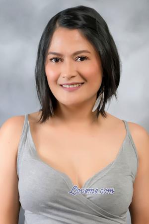 Ladies of Cebu Stadt