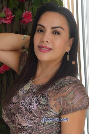 222359 - Aimee Alter: 48 - Peru