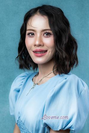 222503 - Siripon Alter: 32 - Thailand