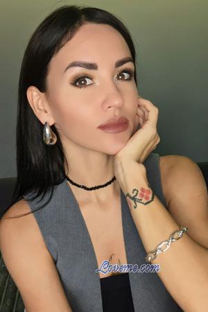 222540 - Alyona Alter: 36 - Ukraine