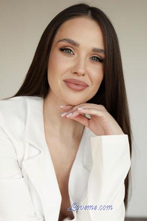 222551 - Anastasia Alter: 29 - Ukraine