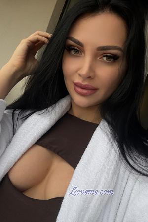 222928 - Yuliia Alter: 29 - Ukraine