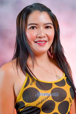 Ladies of Cebu Stadt