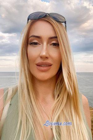 223689 - Olesya Alter: 44 - Ukraine