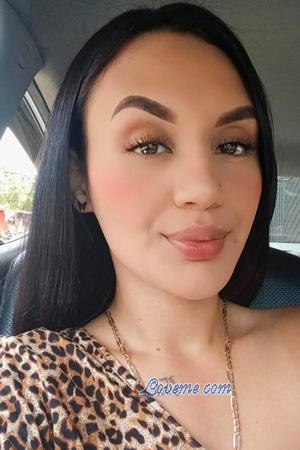 Ladies of Costa Rica