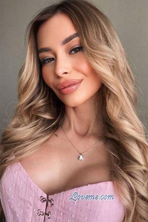 223864 - Yana Alter: 26 - Ukraine