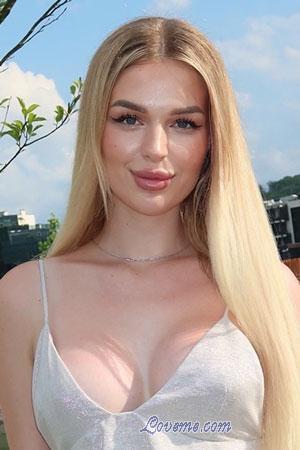 223935 - Eva Alter: 21 - Ukraine